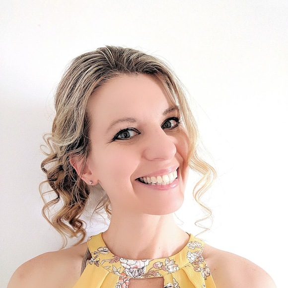 Meet your Posher, Audra - Picture 1 of 1